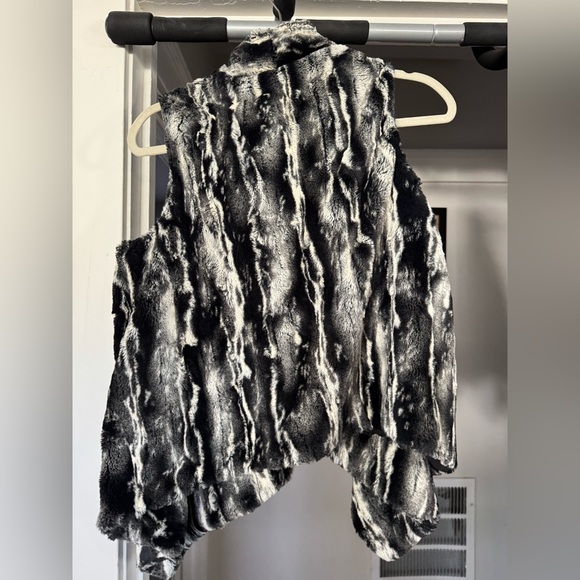 PLANET BLUE vest - Picture 2 of 3